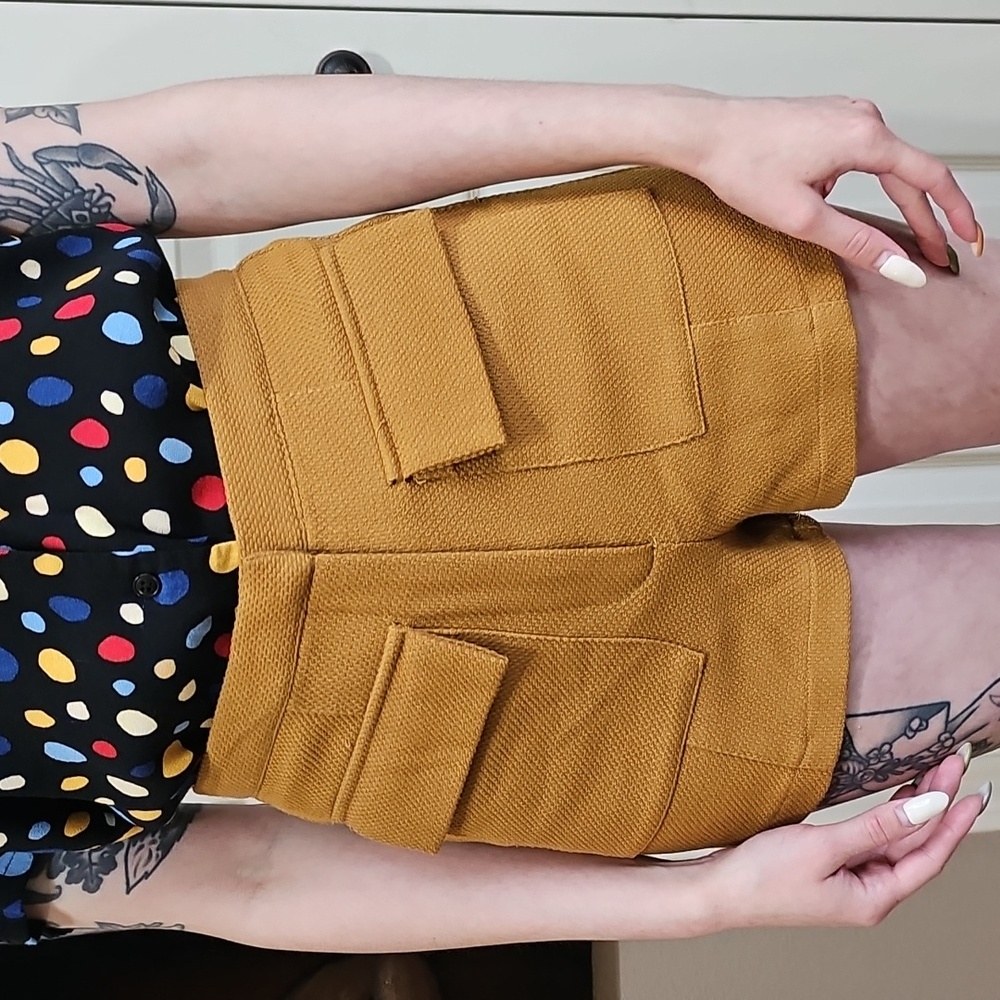Forever 21 Gold Mustard Yellow High Rise Flat Front Pleated Hot Pants Shorts